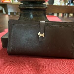Radley London Brown Leather Wallet Bifold size M.  Like New